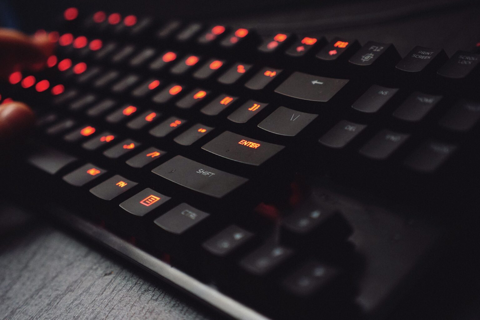 What is The Best Mechanical Keyboard With Numpad? (2023) wut
